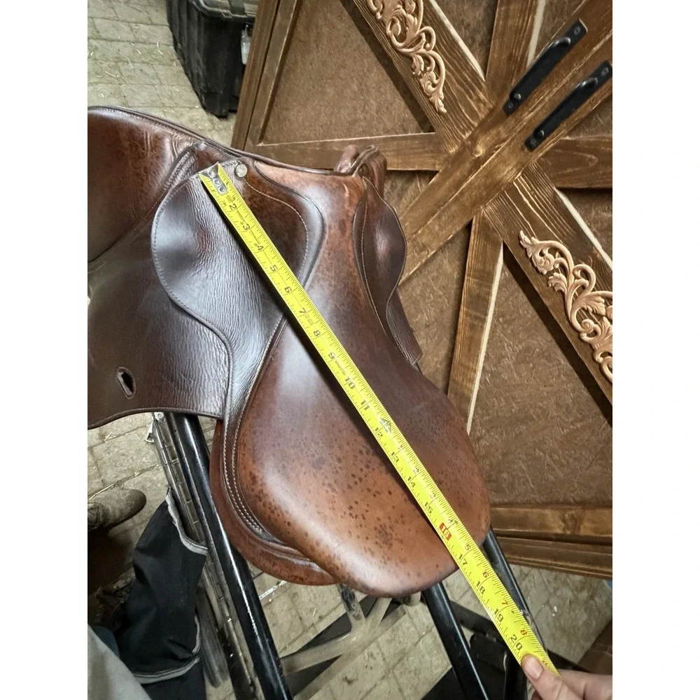 Antares Evolution Close Contact Jump Saddle 17